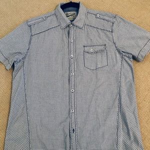Young men’s shirts